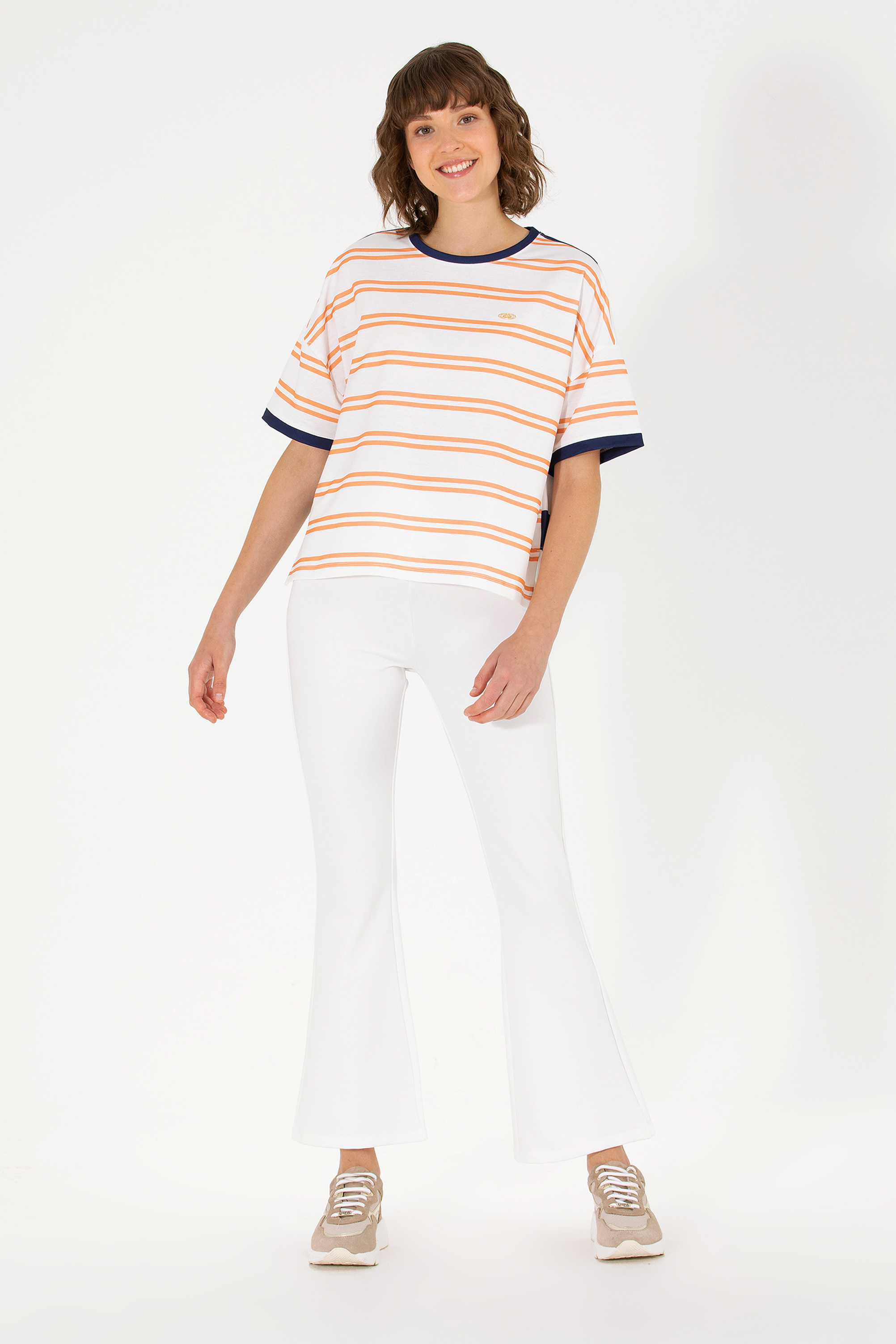 Спортивные брюки женские U.S. POLO Assn. G082SZ0OP0MUBY белые M, Белый, G082SZ0OP0MUBY
Спортивные брюки женские U.S. POLO Assn. G082SZ0OP0MUBY белые M, Белый, G082SZ0OP0MUBY