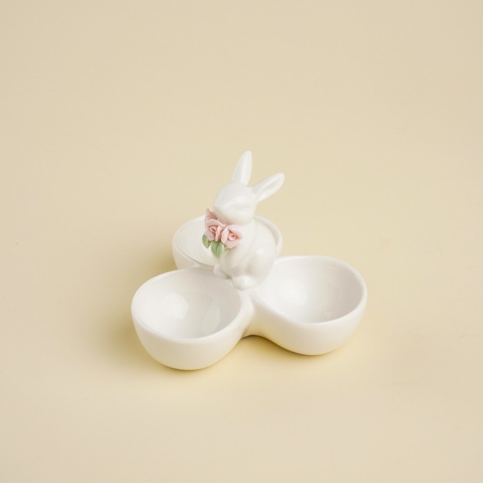 Менажница 3 ячейки Кролик, 30 мл, 11,5x9,5 см, цвет белый
Менажница 3 ячейки Кролик, 30 мл, 11,5x9,5 см, цвет белый