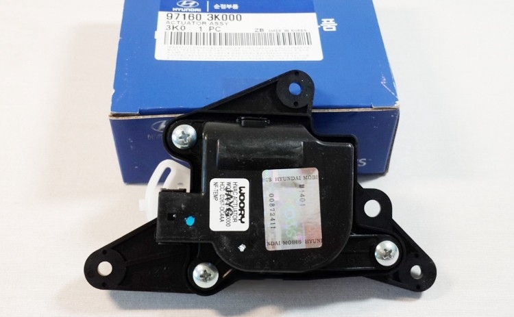 HYUNDAI-KIA 971603K000 Сервопривод заслонки отопителя Santa Fe (CM) 2006-2012, Santa Fe (S
HYUNDAI-KIA 971603K000 Сервопривод заслонки отопителя Santa Fe (CM) 2006-2012, Santa Fe (S