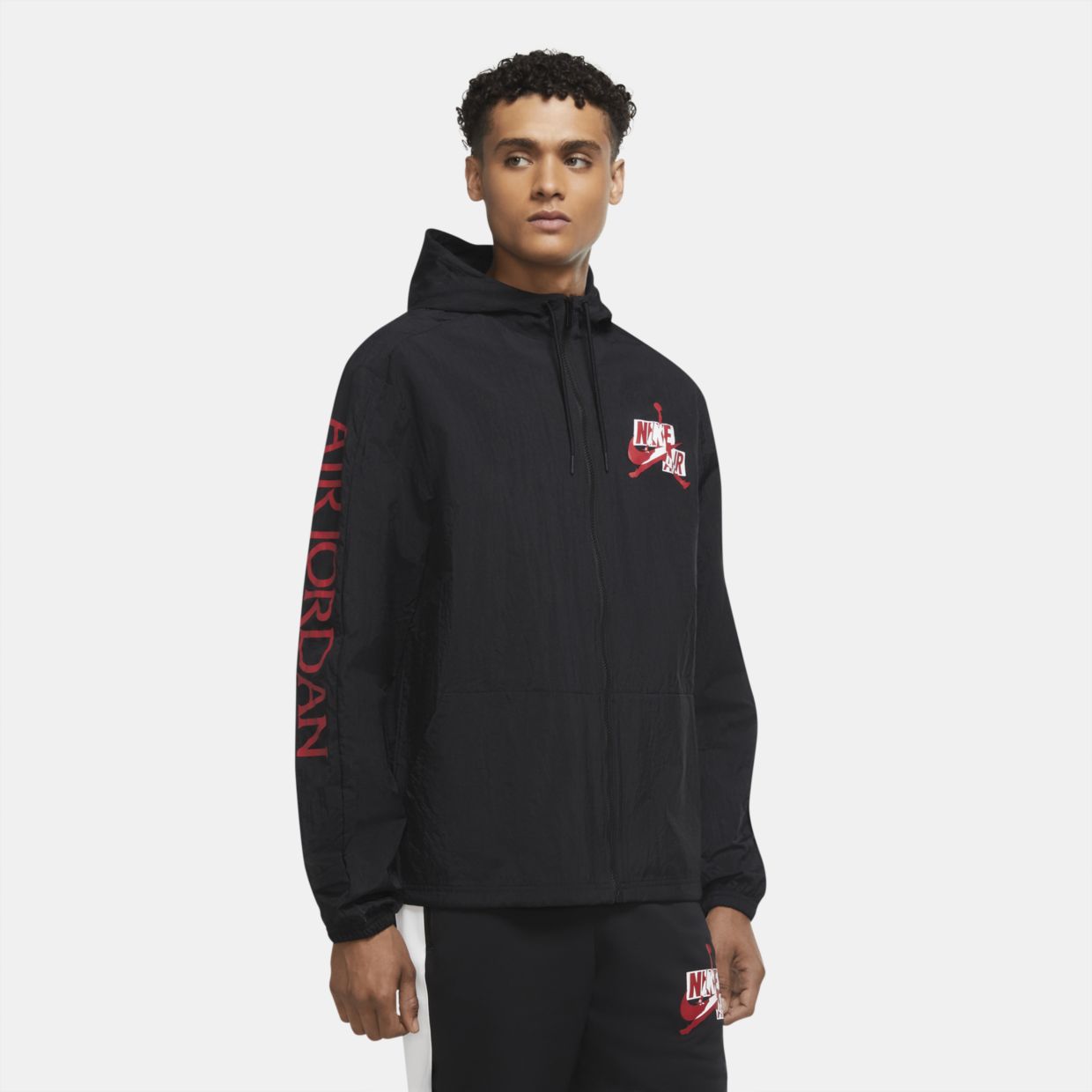 Ветровка мужская Nike CN3823-010 черная M, CN3823-010
Ветровка мужская Nike CN3823-010 черная M, CN3823-010