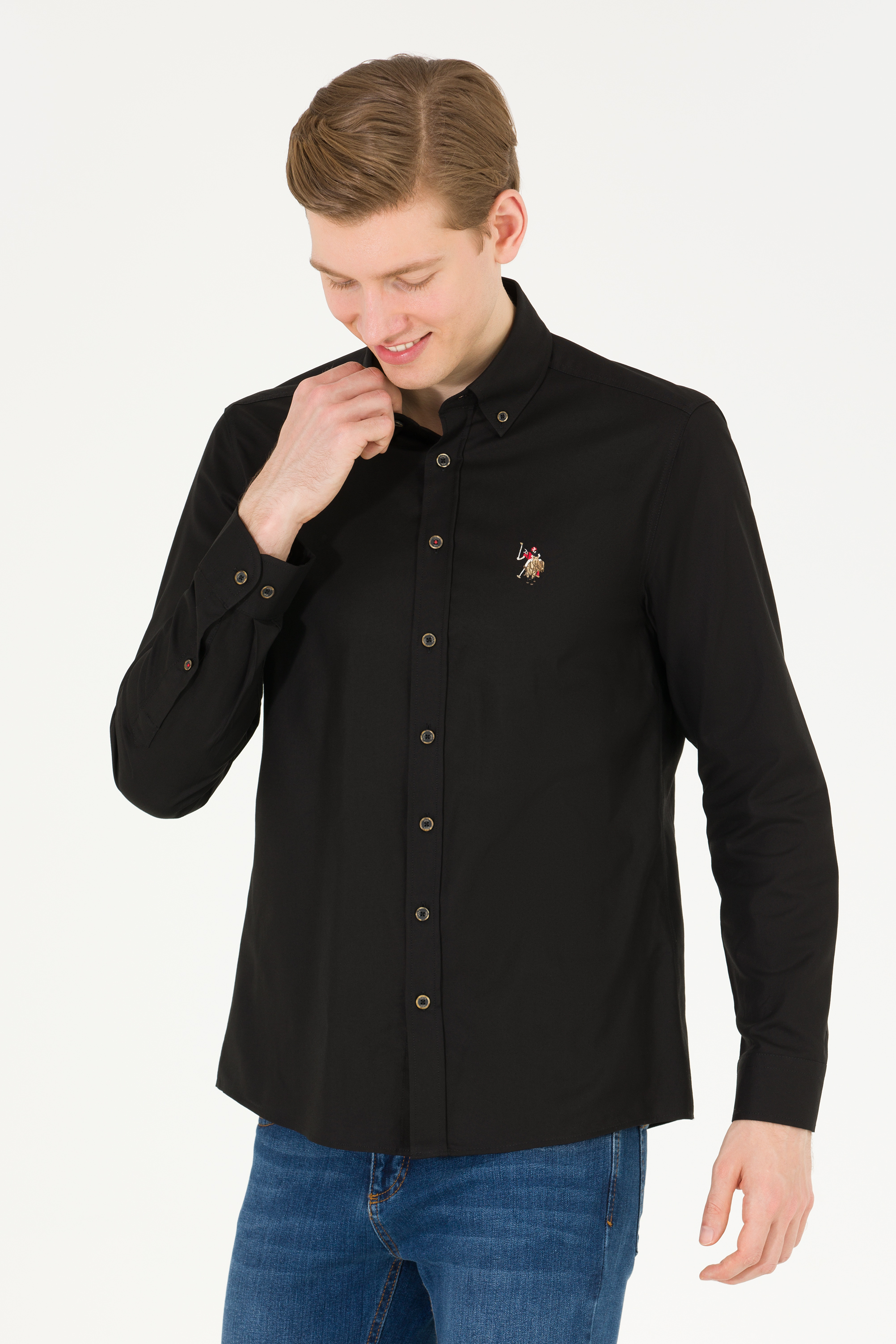 Рубашка мужская U.S. POLO Assn. G081SZ0040CEDCOLOR023Y черная S, Черный, G081SZ0040CEDCOLOR023Y
Рубашка мужская U.S. POLO Assn. G081SZ0040CEDCOLOR023Y черная S, Черный, G081SZ0040CEDCOLOR023Y