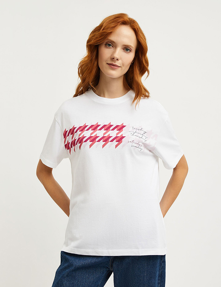 Футболка женская United Colors of Benetton 21A_33AJE1BC2 разноцветная L, 21A_33AJE1BC2
Футболка женская United Colors of Benetton 21A_33AJE1BC2 разноцветная L, 21A_33AJE1BC2