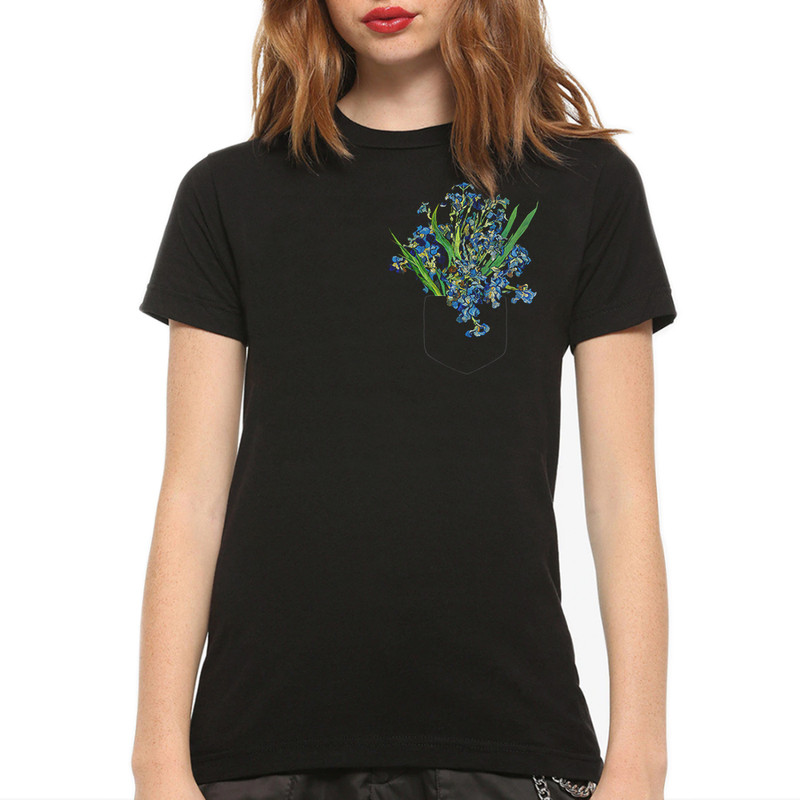 Футболка женская Dream Shirts Ирисы в Кармашке - Ван Гог черная XL, Черный, Ирисы в Кармашке - Ван Гог
Футболка женская Dream Shirts Ирисы в Кармашке - Ван Гог черная XL, Черный, Ирисы в Кармашке - Ван Гог