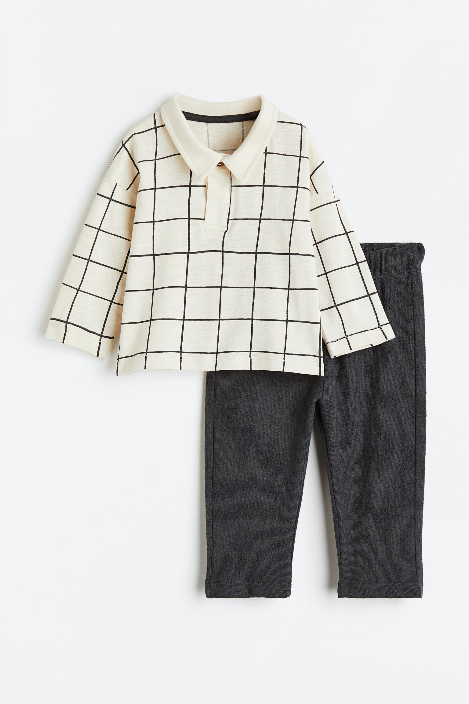 Комплект одежды H&M 115811200, натуральный белый/темно-серый, 86 (доставка из-за рубежа), Бежевый;серый, 115811200
Комплект одежды H&M 115811200, натуральный белый/темно-серый, 86 (доставка из-за рубежа), Бежевый;серый, 115811200