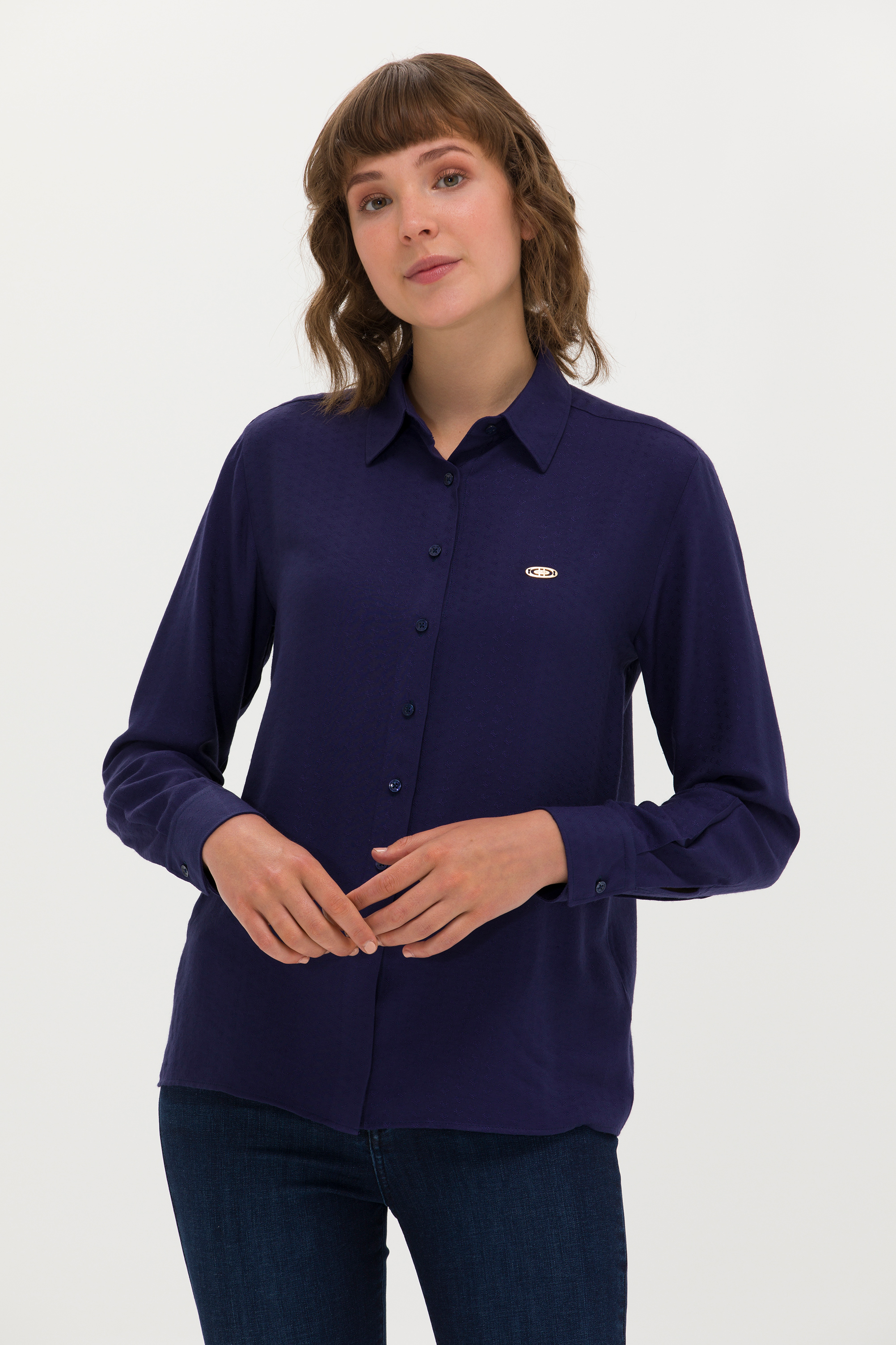Рубашка женская U.S. POLO Assn. G082SZ0040RC-DESER синяя 40, Синий, G082SZ0040RC-DESER
Рубашка женская U.S. POLO Assn. G082SZ0040RC-DESER синяя 40, Синий, G082SZ0040RC-DESER