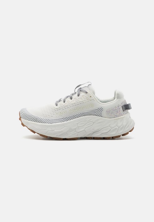 Кроссовки мужские New Balance Fresh Foam X More Trail V3 белые 45 EU, Белый, Fresh Foam X More Trail V3
Кроссовки мужские New Balance Fresh Foam X More Trail V3 белые 45 EU, Белый, Fresh Foam X More Trail V3