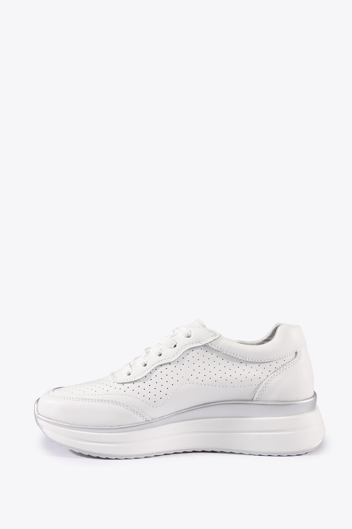 Кроссовки женские Tofa 706728-5 белые 37 RU, Белый, 706728-5
Кроссовки женские Tofa 706728-5 белые 37 RU, Белый, 706728-5