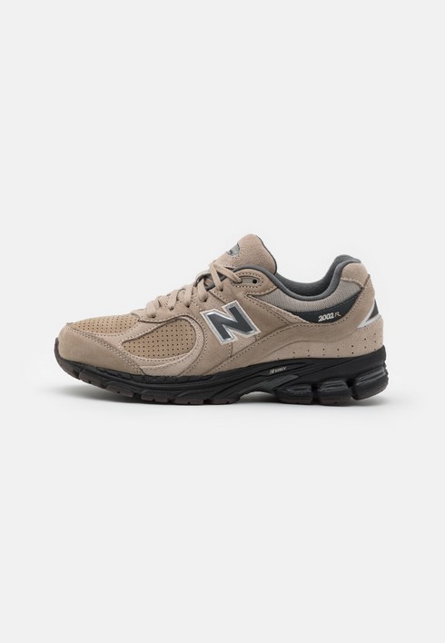 Кроссовки женские New Balance 2002 Unisex бежевые 40 EU (доставка из-за рубежа), Бежевый, 2002 Unisex
Кроссовки женские New Balance 2002 Unisex бежевые 40 EU (доставка из-за рубежа), Бежевый, 2002 Unisex