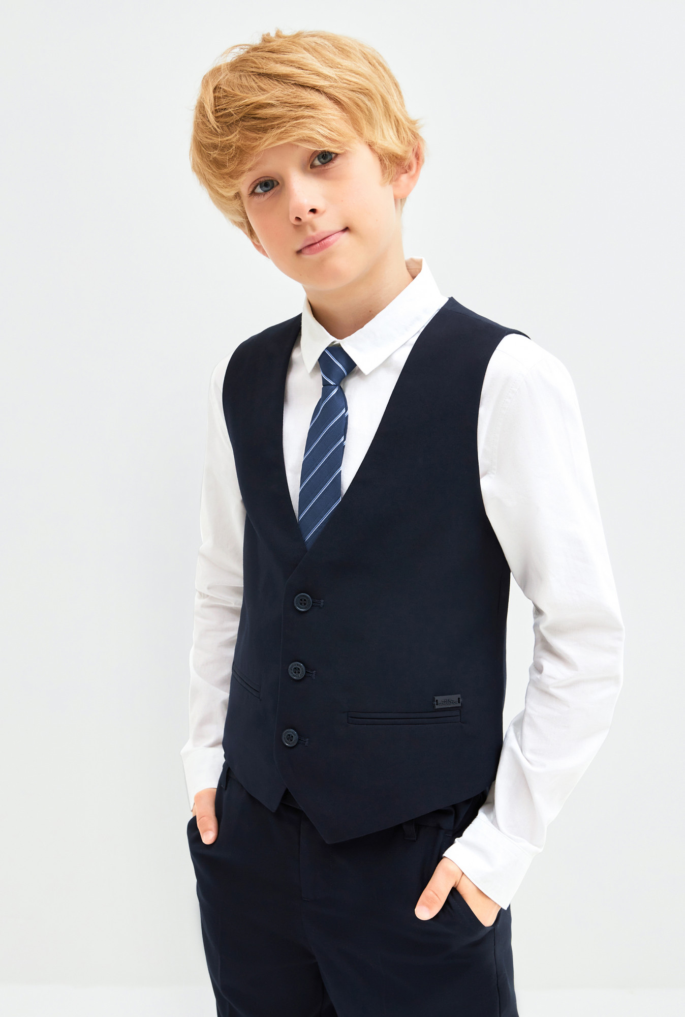 Жилет для мальчиков Acoola 20140400029 цв.черный-синий р.140, 20140400029
Жилет для мальчиков Acoola 20140400029 цв.черный-синий р.140, 20140400029