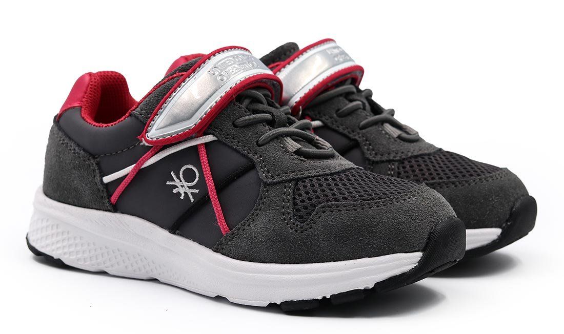 Кроссовки United Colors of Benetton Running BTK127304 цв. серый р. 34, Running BTK127304
Кроссовки United Colors of Benetton Running BTK127304 цв. серый р. 34, Running BTK127304