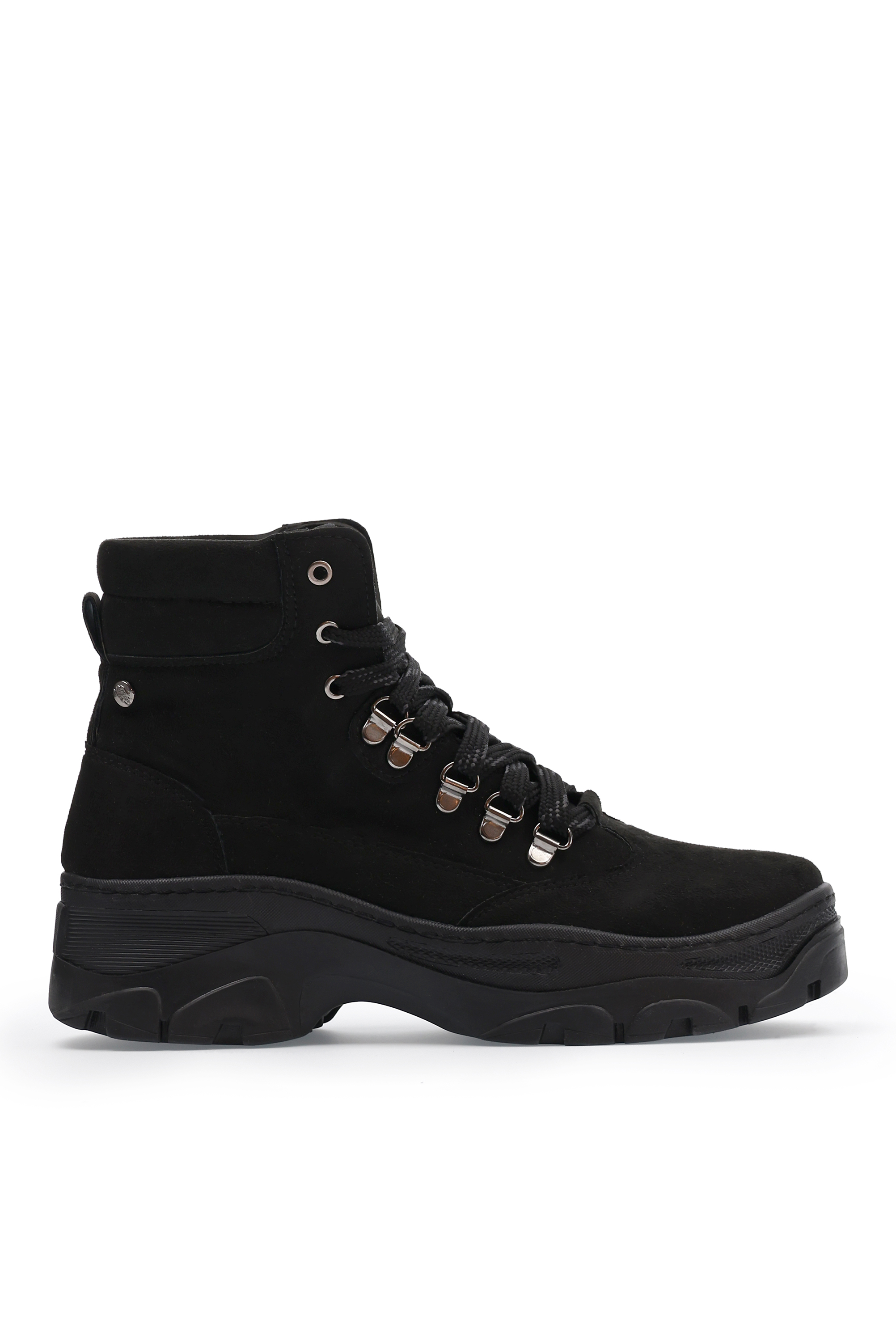 Ботинки женские U.S. POLO Assn. S082SZ0330K21BELUM_VR046 черный 40 RU, S082SZ0330K21BELUM_VR046
Ботинки женские U.S. POLO Assn. S082SZ0330K21BELUM_VR046 черный 40 RU, S082SZ0330K21BELUM_VR046