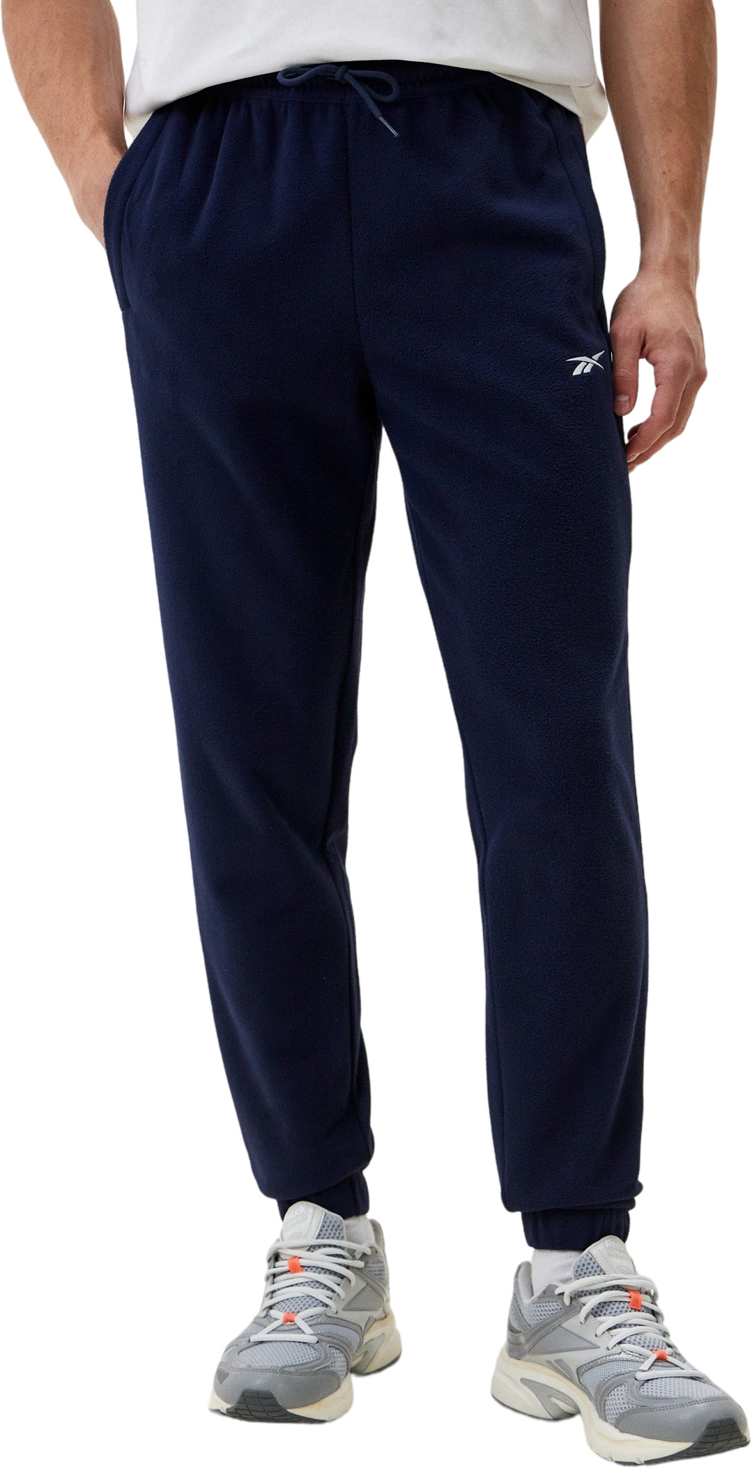 Спортивные брюки мужские Reebok Id Train Rbk-Fire Pant синие XL, Синий, Id Train Rbk-Fire Pant
Спортивные брюки мужские Reebok Id Train Rbk-Fire Pant синие XL, Синий, Id Train Rbk-Fire Pant