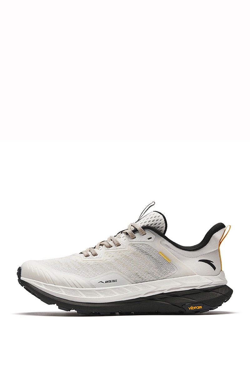 Спортивные кроссовки мужские Anta 812425510 VENTURE TRAIL RUNNING белые 11 US, Белый, 812425510 VENTURE TRAIL RUNNING
Спортивные кроссовки мужские Anta 812425510 VENTURE TRAIL RUNNING белые 11 US, Белый, 812425510 VENTURE TRAIL RUNNING