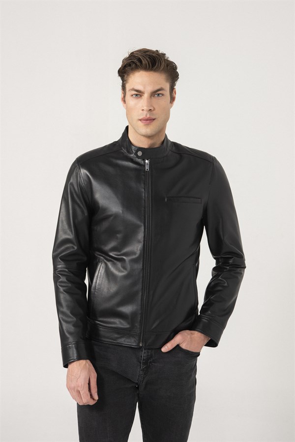 Куртка мужская Black Noble 162 черная XL (товары доставляются из-за рубежа), Черный, 162
Куртка мужская Black Noble 162 черная XL (товары доставляются из-за рубежа), Черный, 162