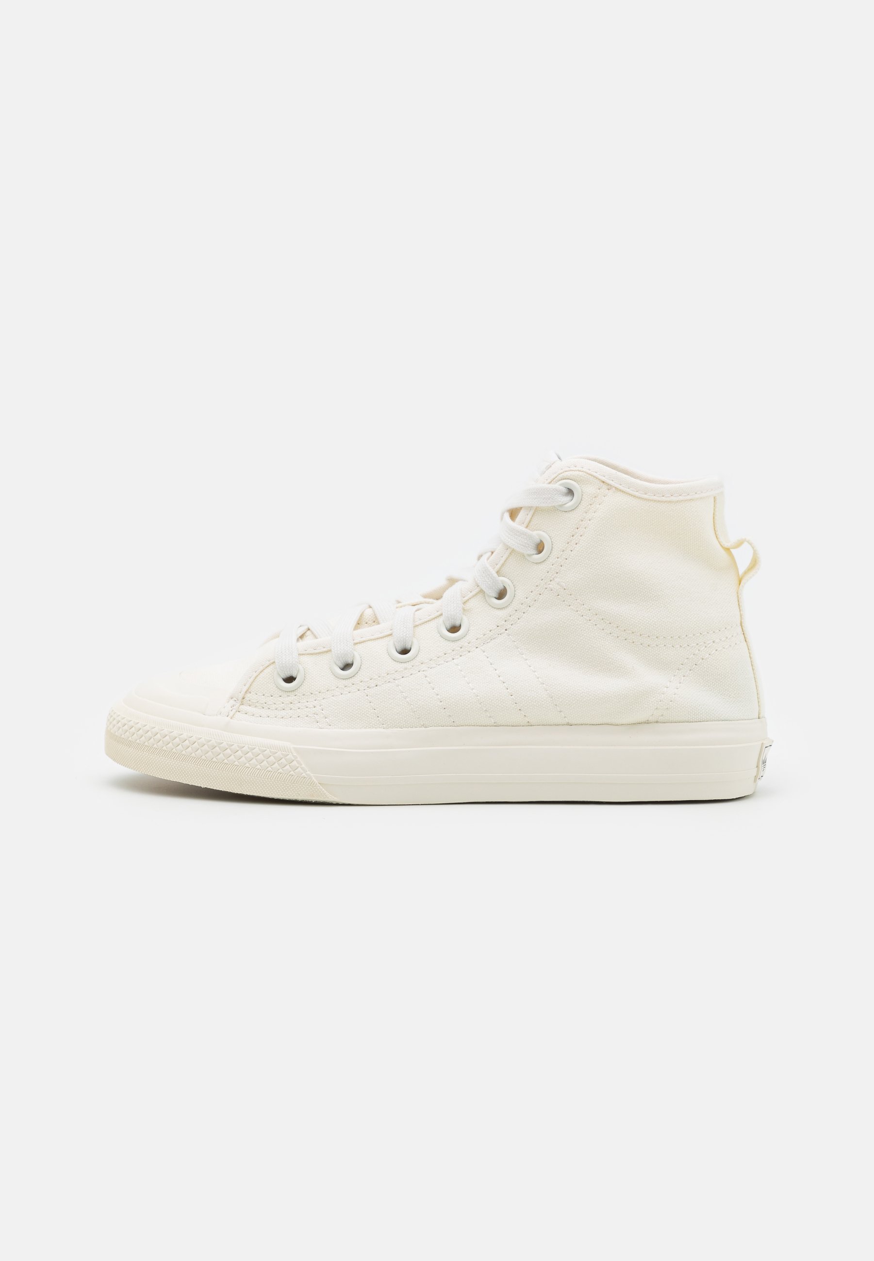 Кеды мужские Adidas Originals Nizza Unisex белые 46 EU, Белый, Nizza Unisex
Кеды мужские Adidas Originals Nizza Unisex белые 46 EU, Белый, Nizza Unisex