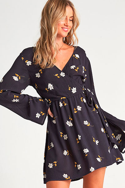 Платье женское Billabong Side Out Black S3DR32-BIP0 черное S INT, Side Out Black S3DR32-BIP0
Платье женское Billabong Side Out Black S3DR32-BIP0 черное S INT, Side Out Black S3DR32-BIP0