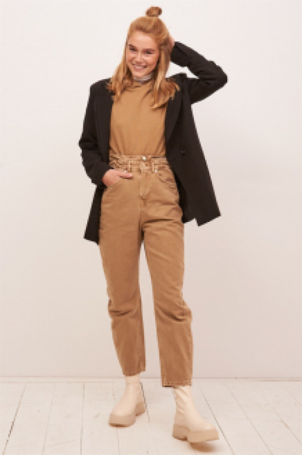 Джинсы женские NEVER MORE 1444 коричневые 36 (доставка из-за рубежа), Коричневый, 1444
Джинсы женские NEVER MORE 1444 коричневые 36 (доставка из-за рубежа), Коричневый, 1444