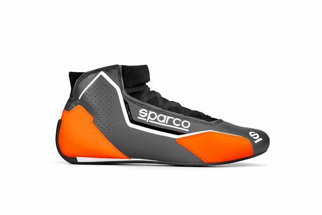 Ботинки для автоспорта X-LIGHT, FIA 8856-2018, серый/оранжевый, р-р 43 Sparco 00128343GRAF
Ботинки для автоспорта X-LIGHT, FIA 8856-2018, серый/оранжевый, р-р 43 Sparco 00128343GRAF