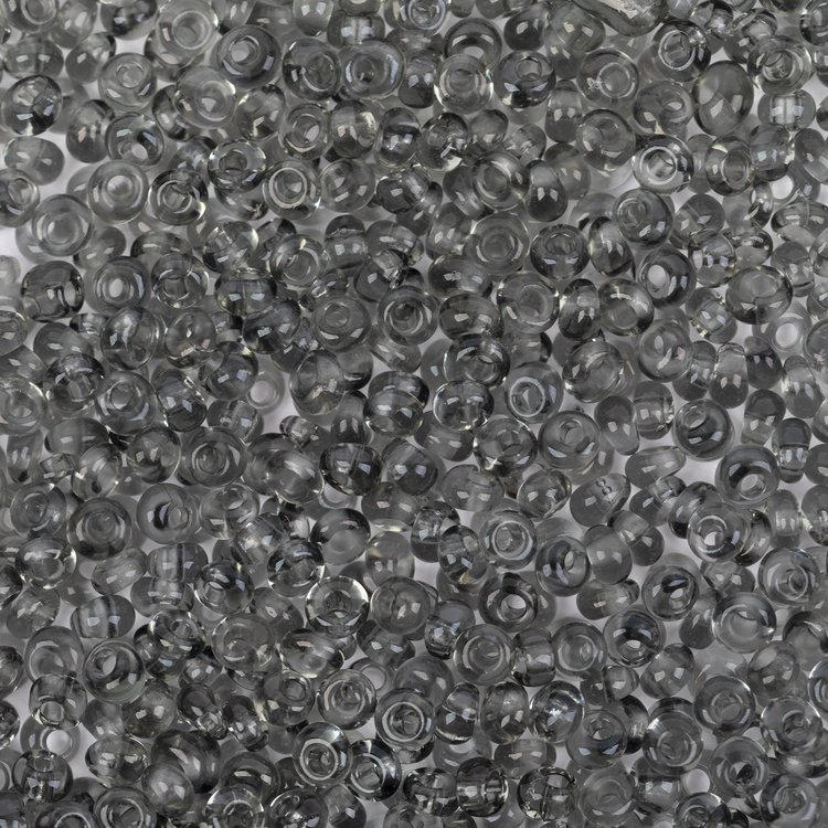 Бисер Preciosa DROPS 2,9 мм 08/0, 50 г, цвет 40010 серый
Бисер Preciosa DROPS 2,9 мм 08/0, 50 г, цвет 40010 серый