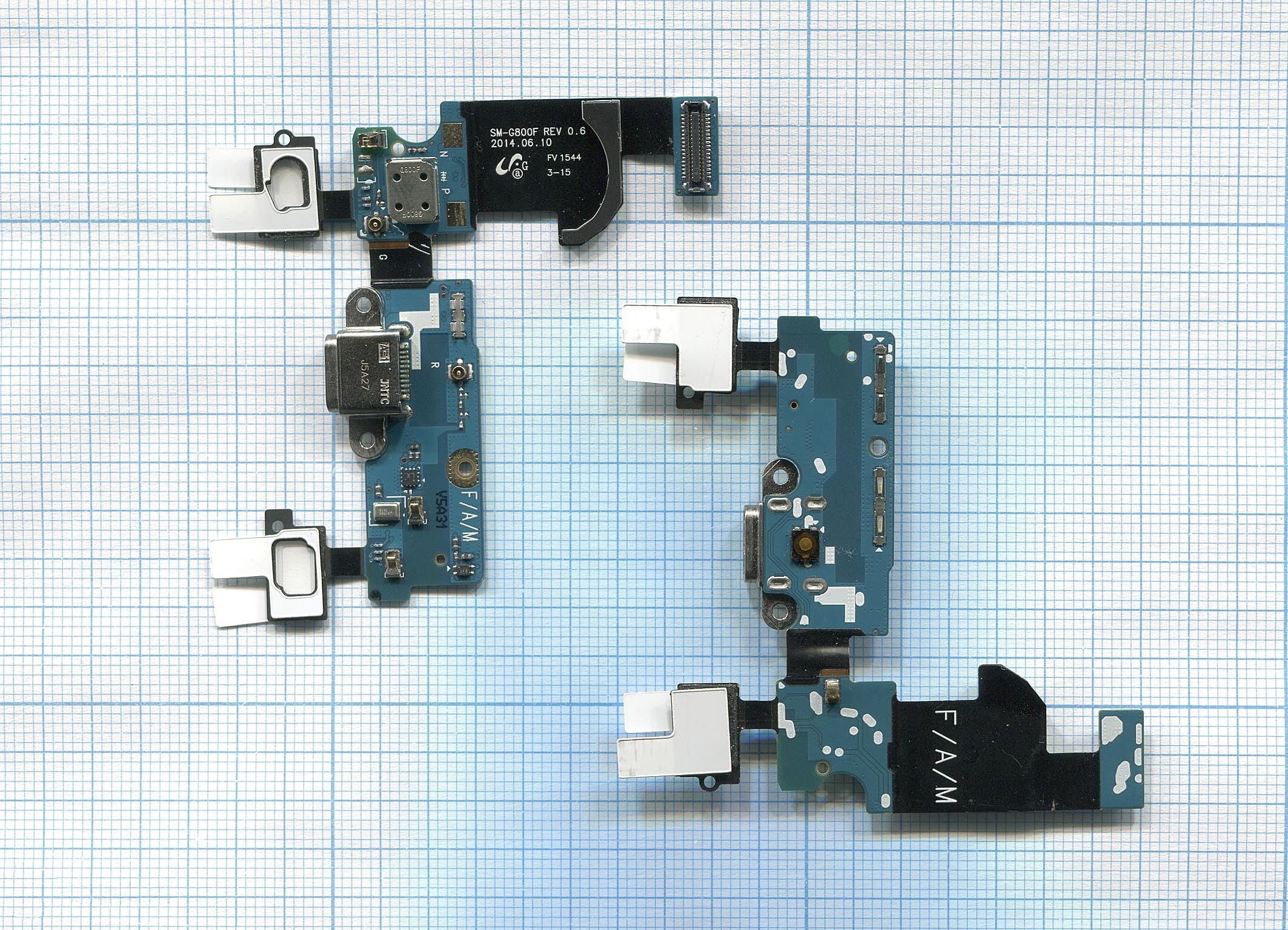 Разъем Micro USB для Samsung G800F плата с системным разъемом, микрофоном, HOME и шлейфом
Разъем Micro USB для Samsung G800F плата с системным разъемом, микрофоном, HOME и шлейфом