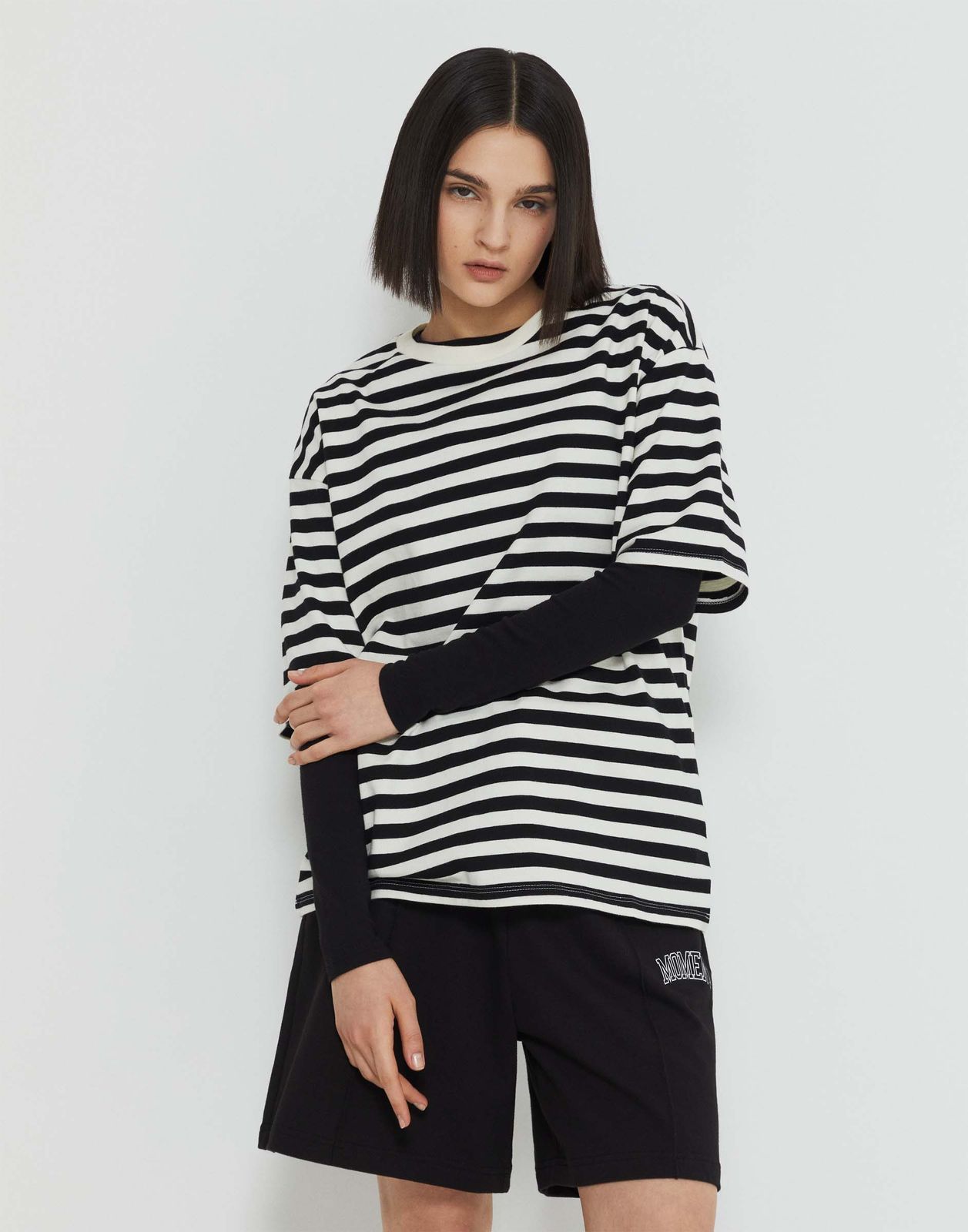 Футболка для девочки Gloria Jeans GKT022443 черный/молочный 14-16л/170, Черный;бежевый, GKT022443
Футболка для девочки Gloria Jeans GKT022443 черный/молочный 14-16л/170, Черный;бежевый, GKT022443