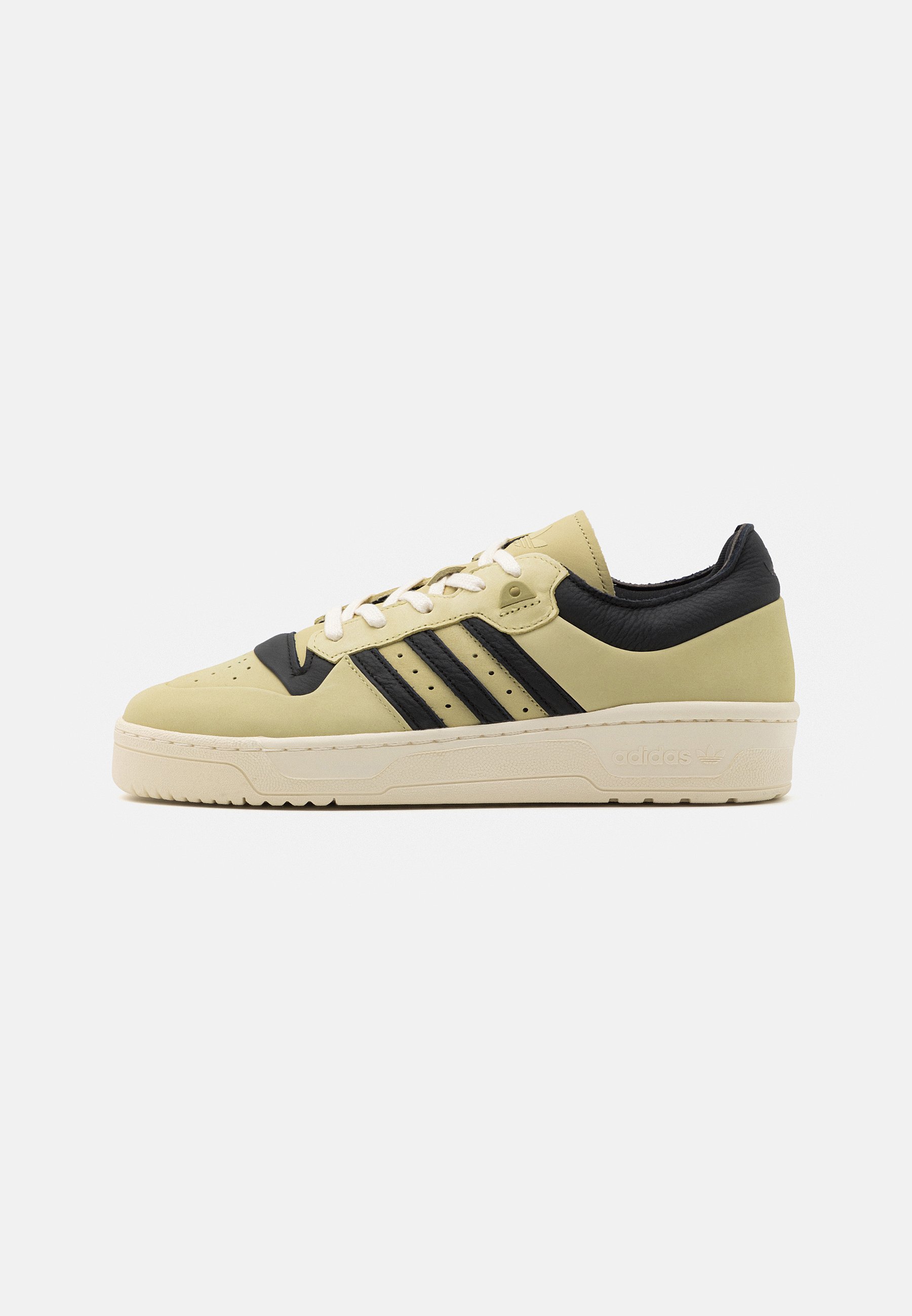 Кеды мужские Adidas Originals Rivalry 86 Unisex бежевые 49 1/3 EU, Бежевый, Rivalry 86 Unisex
Кеды мужские Adidas Originals Rivalry 86 Unisex бежевые 49 1/3 EU, Бежевый, Rivalry 86 Unisex