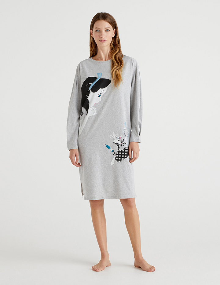 Ночная сорочка женская United Colors of Benetton 21A_3VD03C265 серая XS, 21A_3VD03C265
Ночная сорочка женская United Colors of Benetton 21A_3VD03C265 серая XS, 21A_3VD03C265
