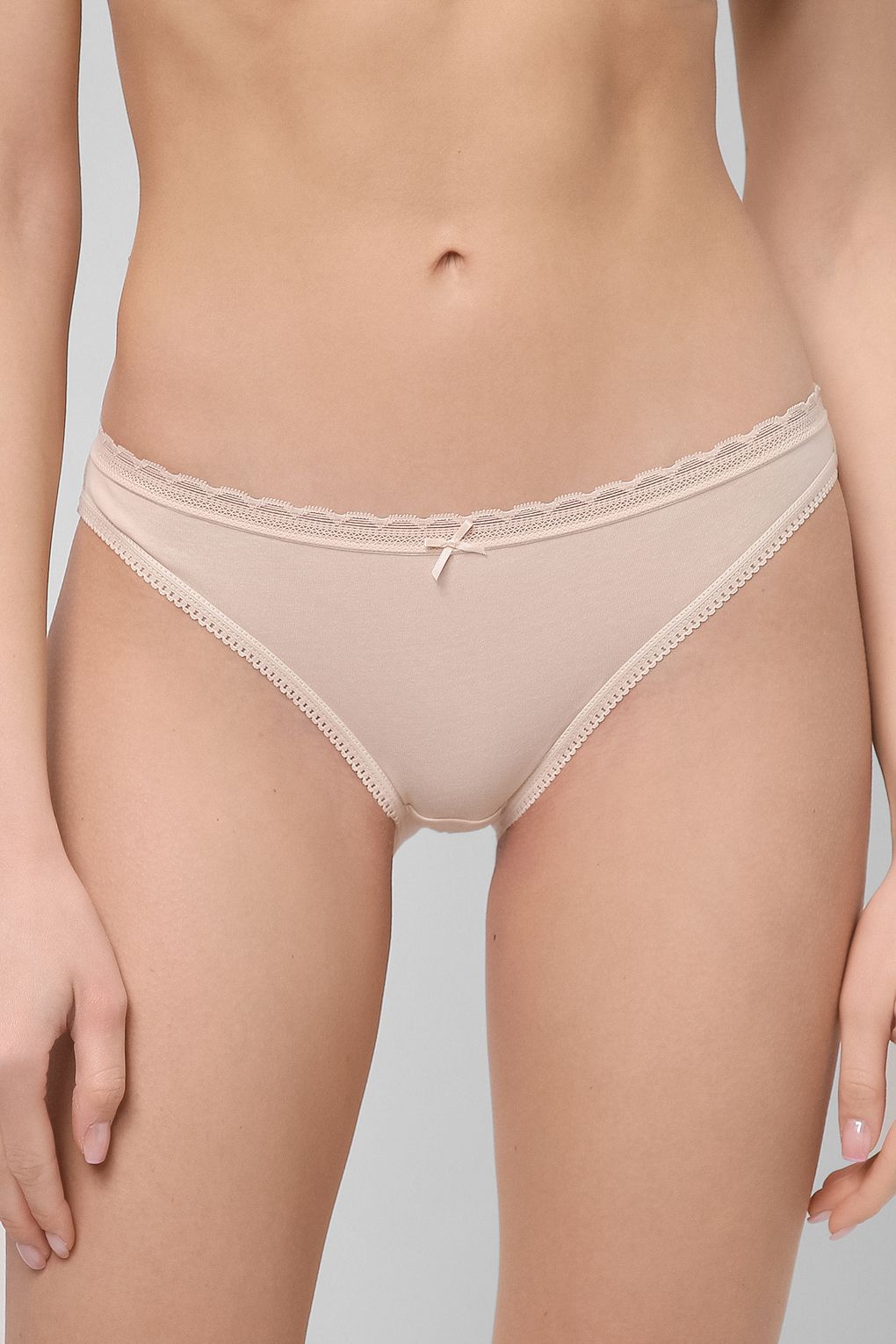 Комплект трусов женских Dorina D000891CO006 черный/белый/бежевый S, 3 шт., D000891CO006
Комплект трусов женских Dorina D000891CO006 черный/белый/бежевый S, 3 шт., D000891CO006