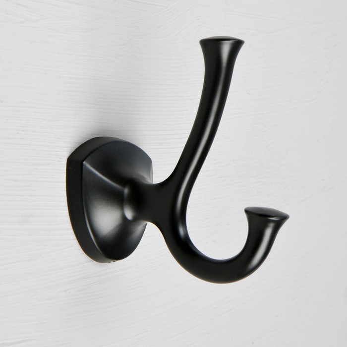 фото Крючок мебельный cappio, двухрожковый, цвет черный