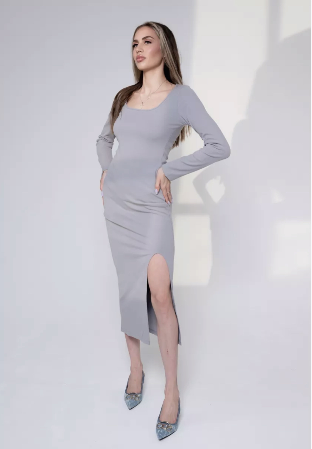 Платье женское ELEGANT WOMEN. в рубчик миди серое 42-44 RU, Серый, в рубчик миди
Платье женское ELEGANT WOMEN. в рубчик миди серое 42-44 RU, Серый, в рубчик миди