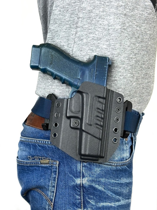 Классическая поясная кобура из кайдекса EDC CUSTOMS для пистолета Glock 17 и ТК717Т, Черный
Классическая поясная кобура из кайдекса EDC CUSTOMS для пистолета Glock 17 и ТК717Т, Черный