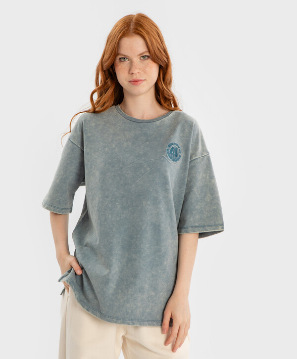 Футболка объемная с эффектом варки синяя для девочки Button Blue, 164, 224BBGJC1209, Синий, 224BBGJC1209
Футболка объемная с эффектом варки синяя для девочки Button Blue, 164, 224BBGJC1209, Синий, 224BBGJC1209
