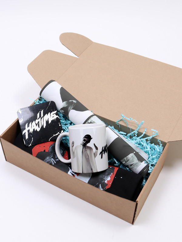 Подарочный бокс СувенирShop "Мияги/Miyagi/Andy Panda/Hajime" BOX-MZMG2/K, Черный, "Мияги/Miyagi/Andy Panda/Hajime"
Подарочный бокс СувенирShop "Мияги/Miyagi/Andy Panda/Hajime" BOX-MZMG2/K, Черный, "Мияги/Miyagi/Andy Panda/Hajime"
