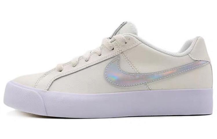 Кеды унисекс Nike Court Royale AC Logo белые 39 EU, Белый, Court Royale AC Logo
Кеды унисекс Nike Court Royale AC Logo белые 39 EU, Белый, Court Royale AC Logo