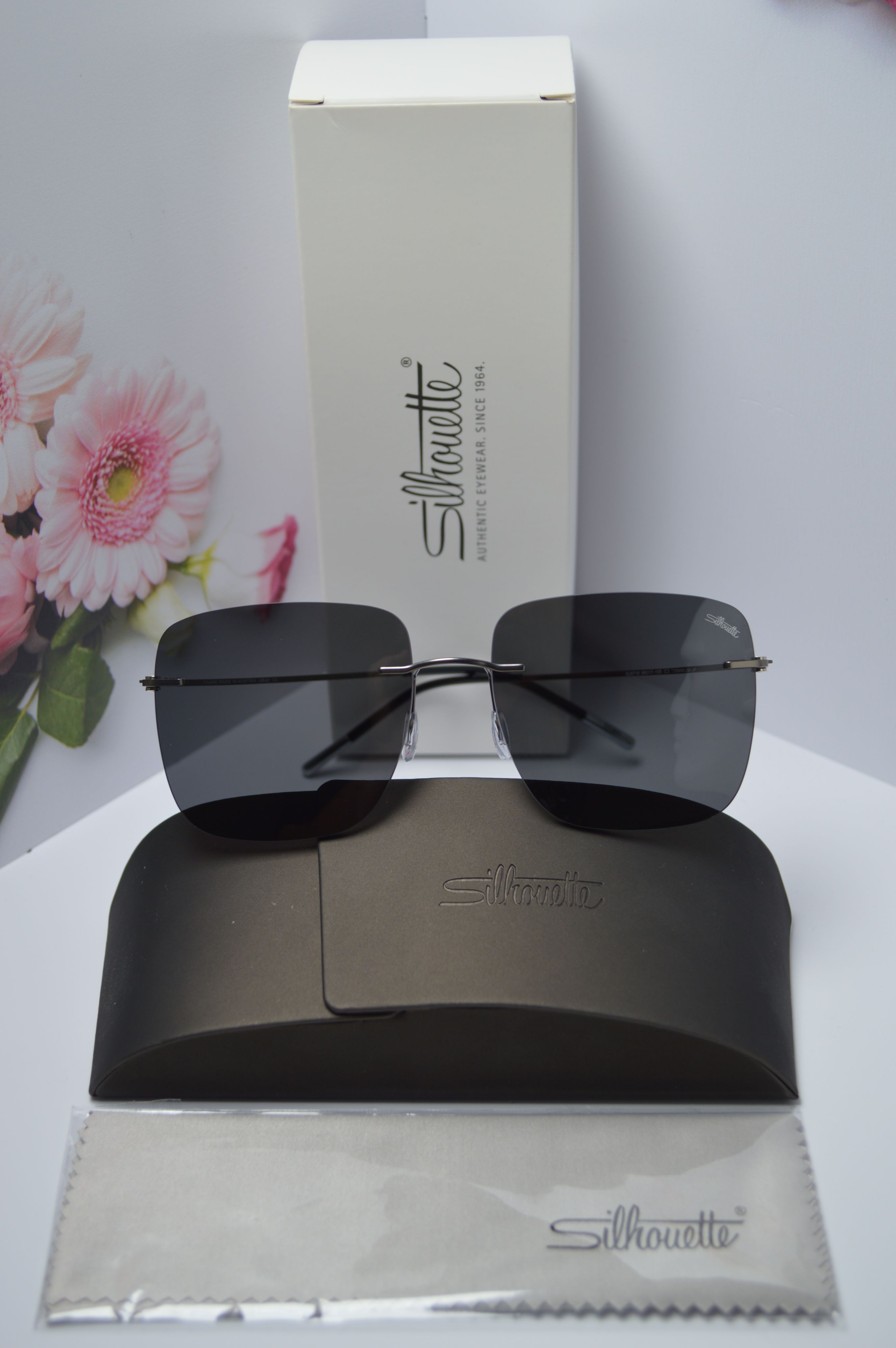 Солнцезащитные очки унисекс Silhouette OL-SZO-Silhouette-8718-C3 серые, OL-SZO-Silhouette-8718-C3
Солнцезащитные очки унисекс Silhouette OL-SZO-Silhouette-8718-C3 серые, OL-SZO-Silhouette-8718-C3