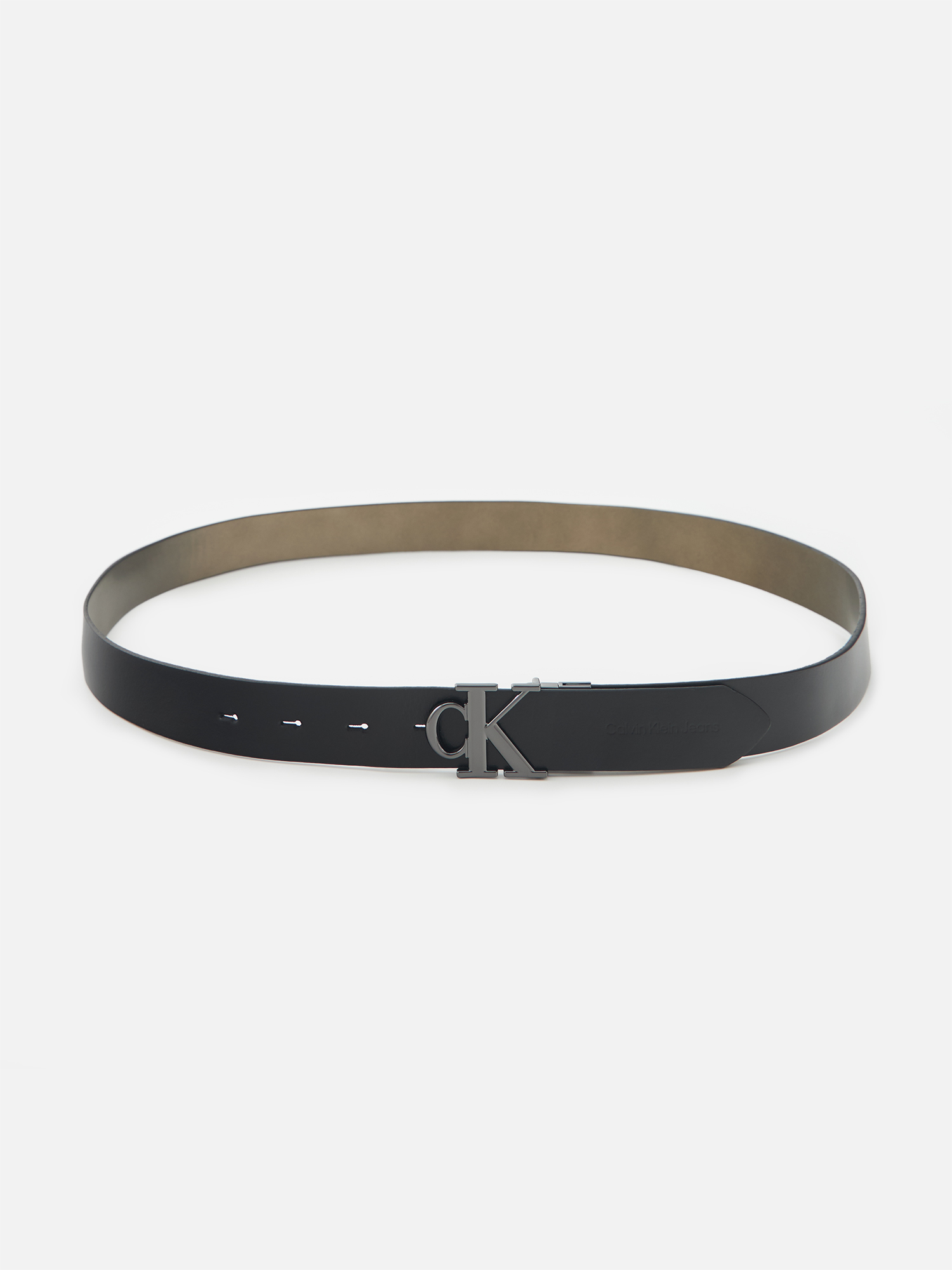 Ремень женский Calvin Klein Jeans Round Mono K60K612272 черный, 105 см, Round Mono
Ремень женский Calvin Klein Jeans Round Mono K60K612272 черный, 105 см, Round Mono