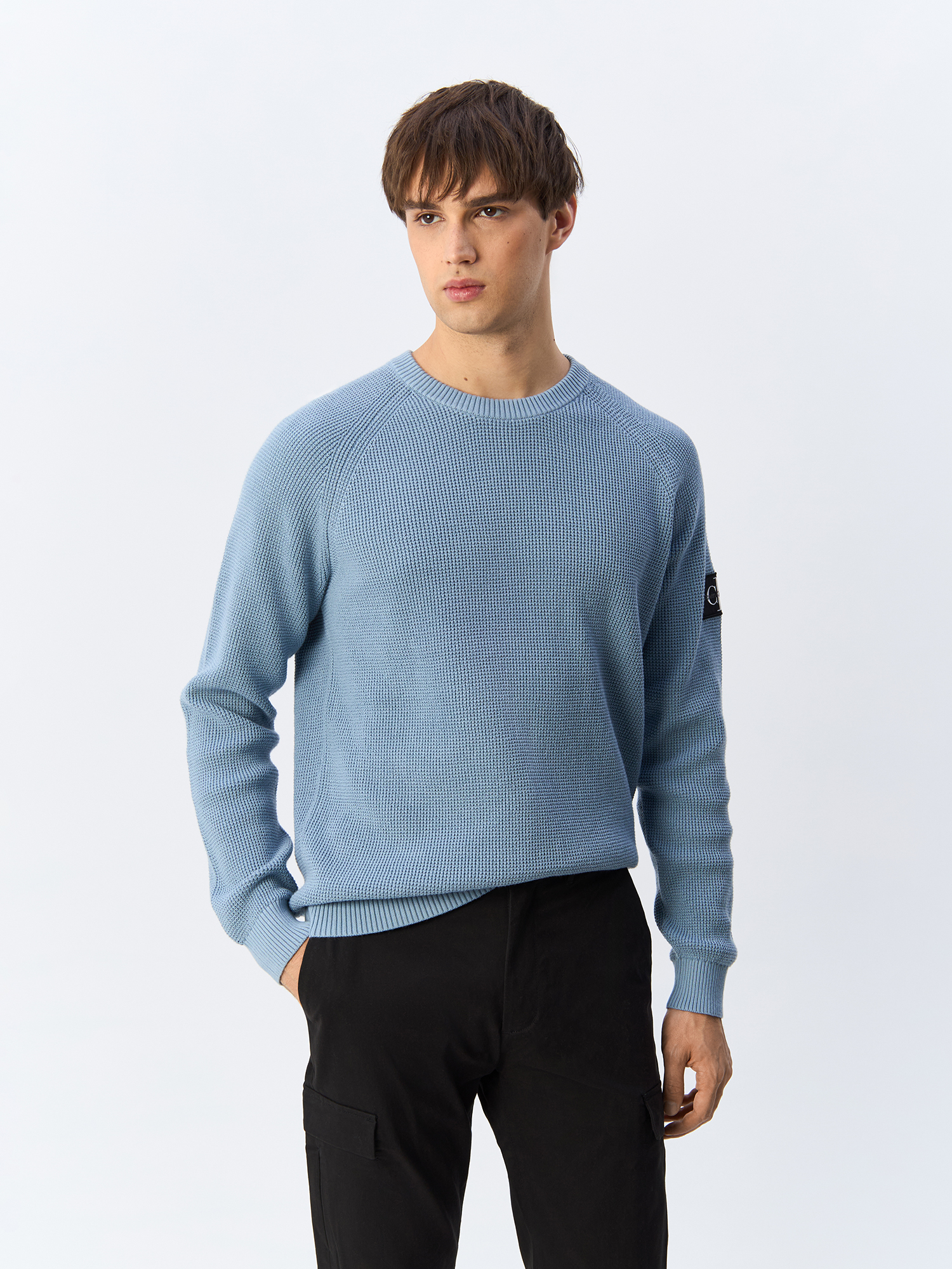 Джемпер мужской Calvin Klein Jeans Waffle Cotton Badge Jumper J30J323989 синий L, Waffle Cotton Badge Jumper
Джемпер мужской Calvin Klein Jeans Waffle Cotton Badge Jumper J30J323989 синий L, Waffle Cotton Badge Jumper