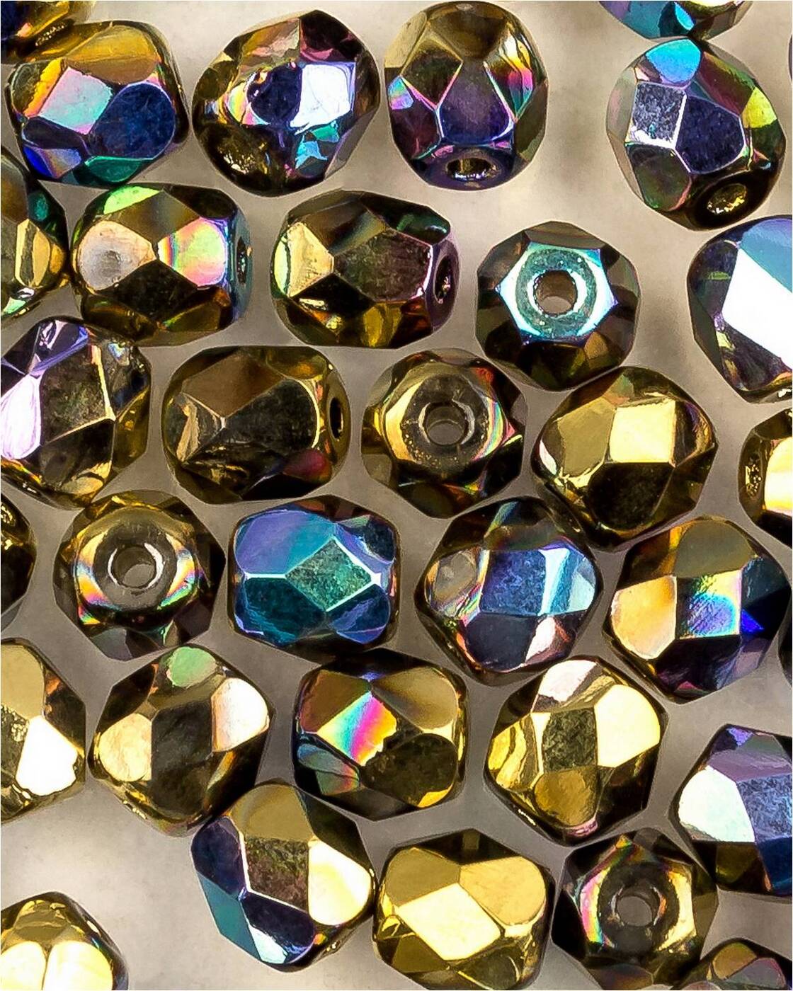 Стеклянные чешские бусины ганеные круг 4 мм Crystal Glittery Amber 50шт, Разноцветный, FP-4
Стеклянные чешские бусины ганеные круг 4 мм Crystal Glittery Amber 50шт, Разноцветный, FP-4