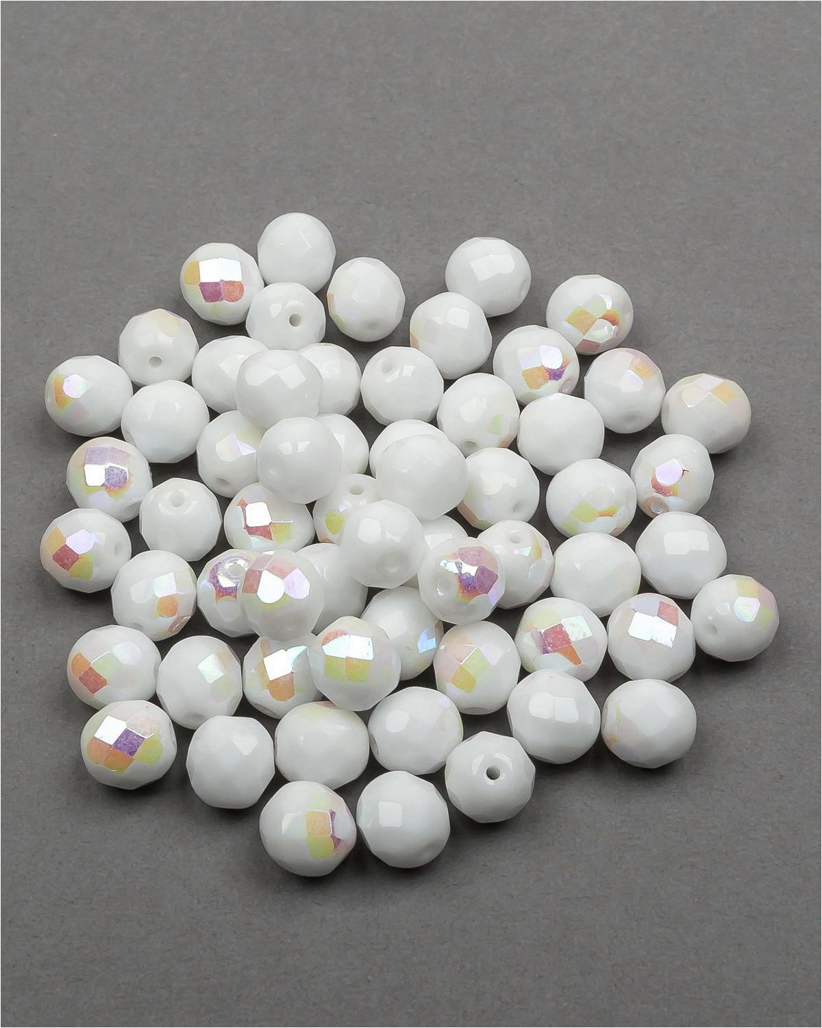 Стеклянные чешские бусины Fire polished beads ганеные круглые 8 мм Chalk White AB 60шт, Белый, FP-8
Стеклянные чешские бусины Fire polished beads ганеные круглые 8 мм Chalk White AB 60шт, Белый, FP-8