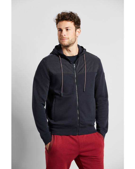 Бомбер мужской Bugatti 8750 25077/390 синий 3XL, 8750 25077/390
Бомбер мужской Bugatti 8750 25077/390 синий 3XL, 8750 25077/390