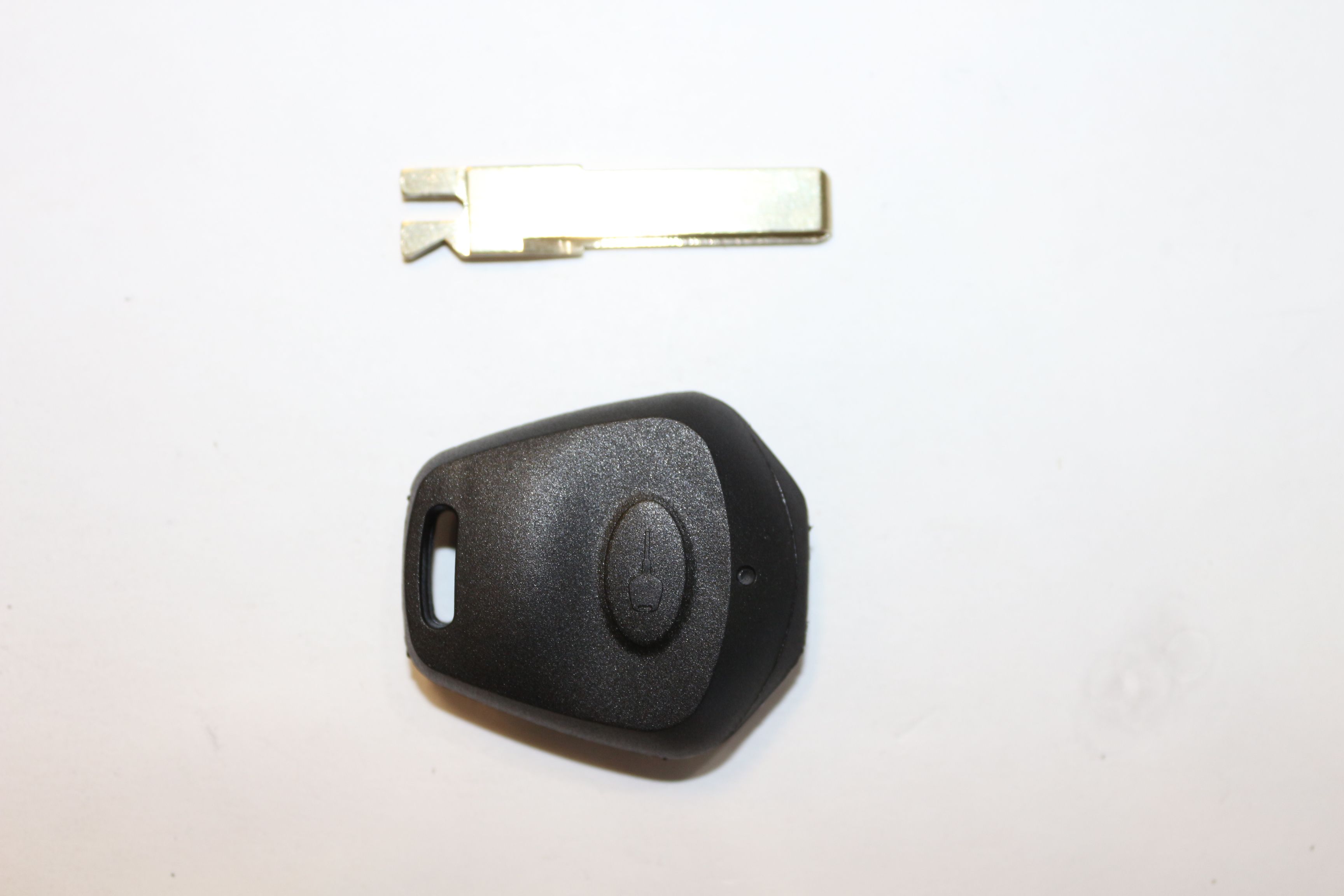 Ключ зажигания Autokey, заготовка для Porsche , дист. в сборе (1 КНОПКА), Для разных моделей автомобилей Porsche
Ключ зажигания Autokey, заготовка для Porsche , дист. в сборе (1 КНОПКА), Для разных моделей автомобилей Porsche