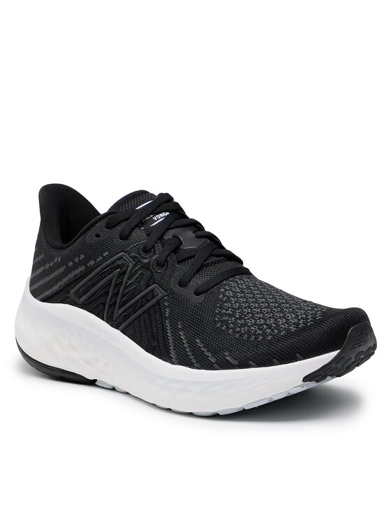 Кроссовки женские New Balance Fresh Foam Vongo v5 WVNGOBS5 черные 37 EU, Черный, Fresh Foam Vongo v5 WVNGOBS5
Кроссовки женские New Balance Fresh Foam Vongo v5 WVNGOBS5 черные 37 EU, Черный, Fresh Foam Vongo v5 WVNGOBS5