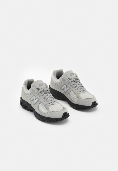 Кроссовки женские New Balance 2002 Unisex серые 37.5 EU (доставка из-за рубежа), Серый, 2002 Unisex
Кроссовки женские New Balance 2002 Unisex серые 37.5 EU (доставка из-за рубежа), Серый, 2002 Unisex