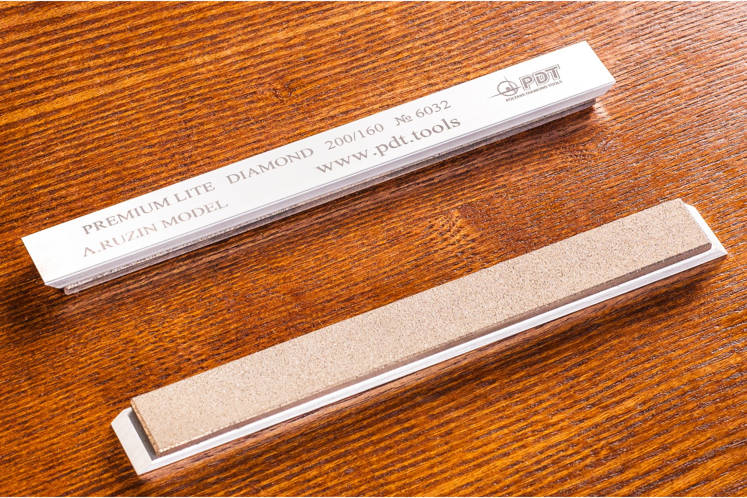 Алмазный брусок для заточки PDT PREMIUM LITE 150-17-3мм 200/160 мкм на алюминиевом бланке, PDT PREMIUM LITE 150-17-3мм
Алмазный брусок для заточки PDT PREMIUM LITE 150-17-3мм 200/160 мкм на алюминиевом бланке, PDT PREMIUM LITE 150-17-3мм