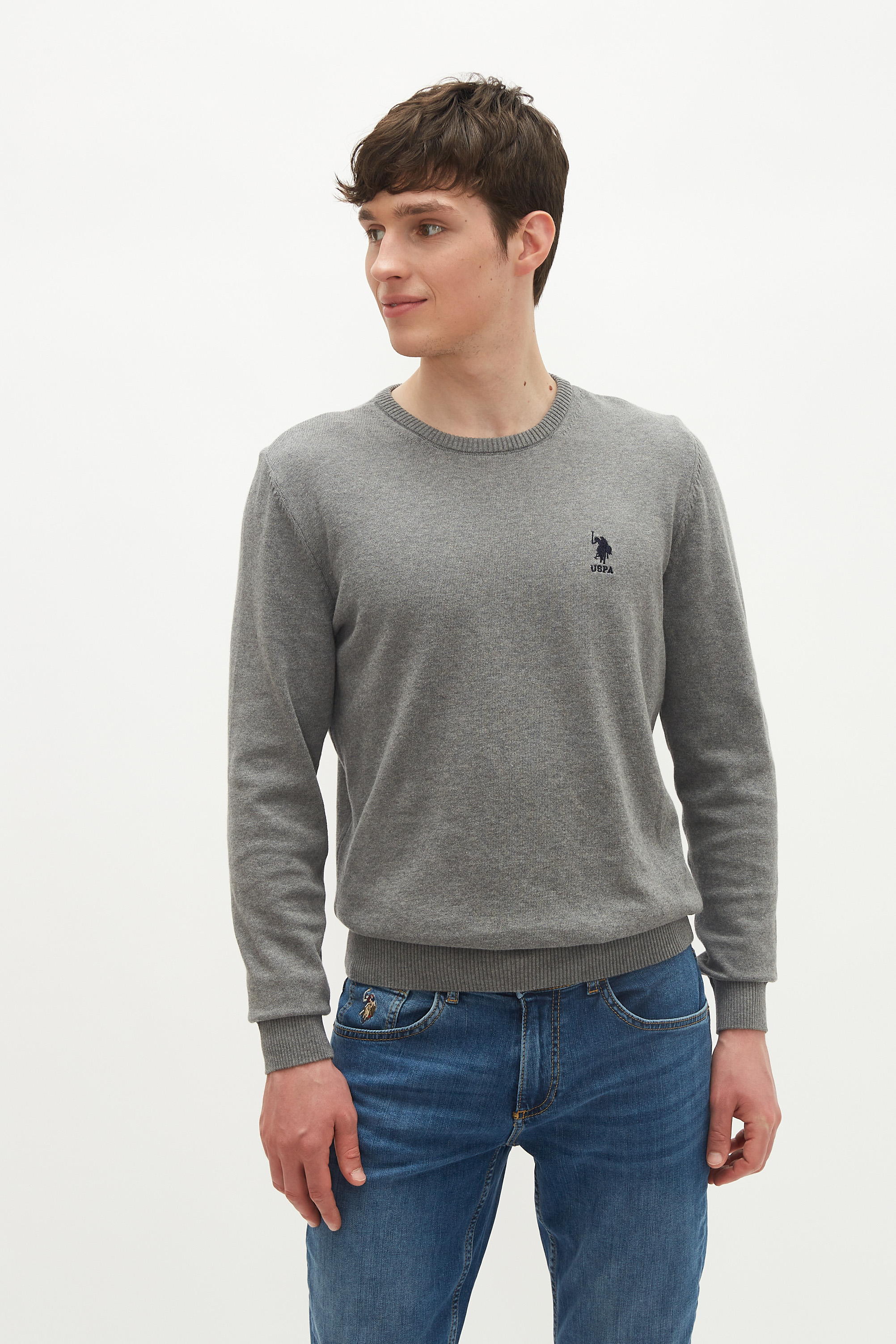 Джемпер мужской U.S. POLO Assn. G081GL0TK0GTD01-GLBSK21 серый S, G081GL0TK0GTD01-GLBSK21
Джемпер мужской U.S. POLO Assn. G081GL0TK0GTD01-GLBSK21 серый S, G081GL0TK0GTD01-GLBSK21
