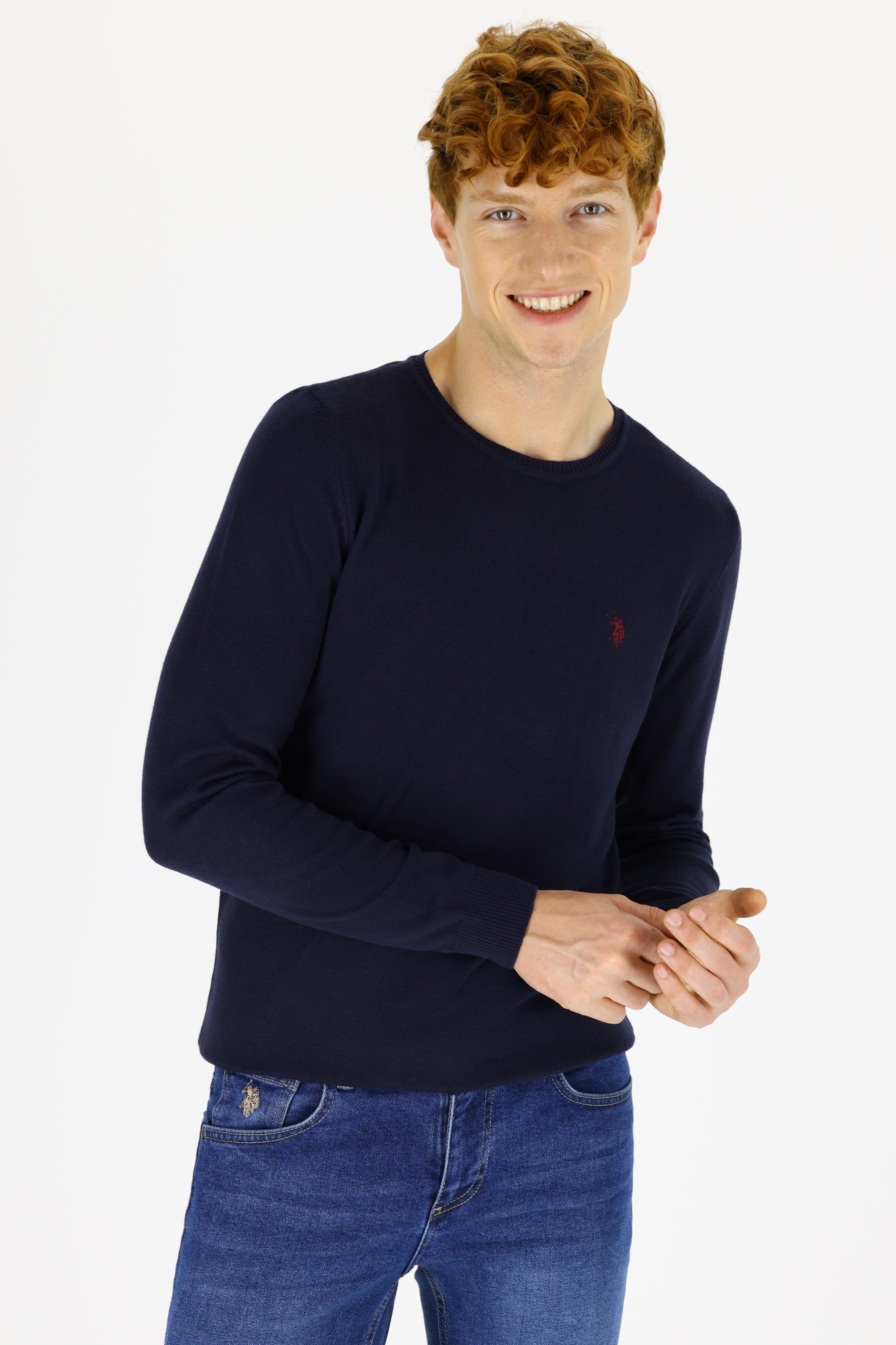 Джемпер мужской U.S. POLO Assn. G081SZ0TK0ERNESTO-SK21-E синий 2XL, G081SZ0TK0ERNESTO-SK21-E
Джемпер мужской U.S. POLO Assn. G081SZ0TK0ERNESTO-SK21-E синий 2XL, G081SZ0TK0ERNESTO-SK21-E