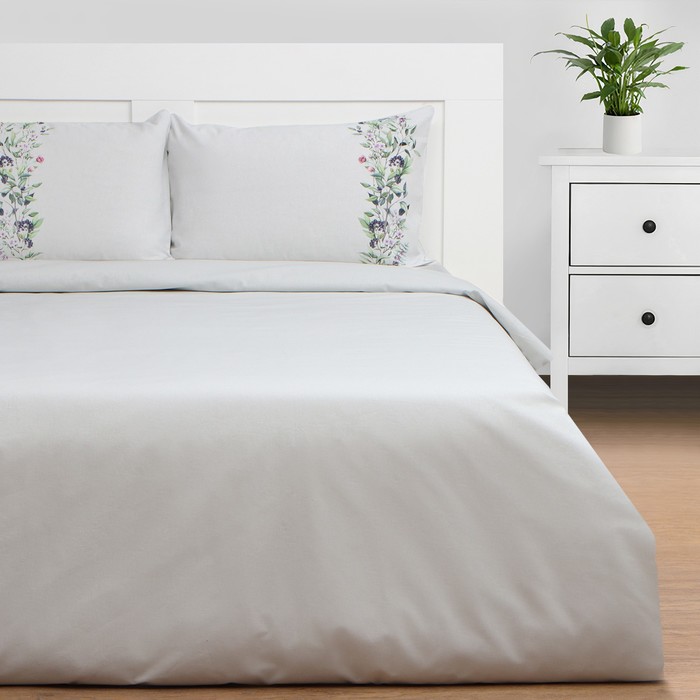 Постельное бельё Этель 2-сп. Flower strip(вид 2)175х215 см,200х220 см,50х70 см-2 шт, Eucalyptus
Постельное бельё Этель 2-сп. Flower strip(вид 2)175х215 см,200х220 см,50х70 см-2 шт, Eucalyptus