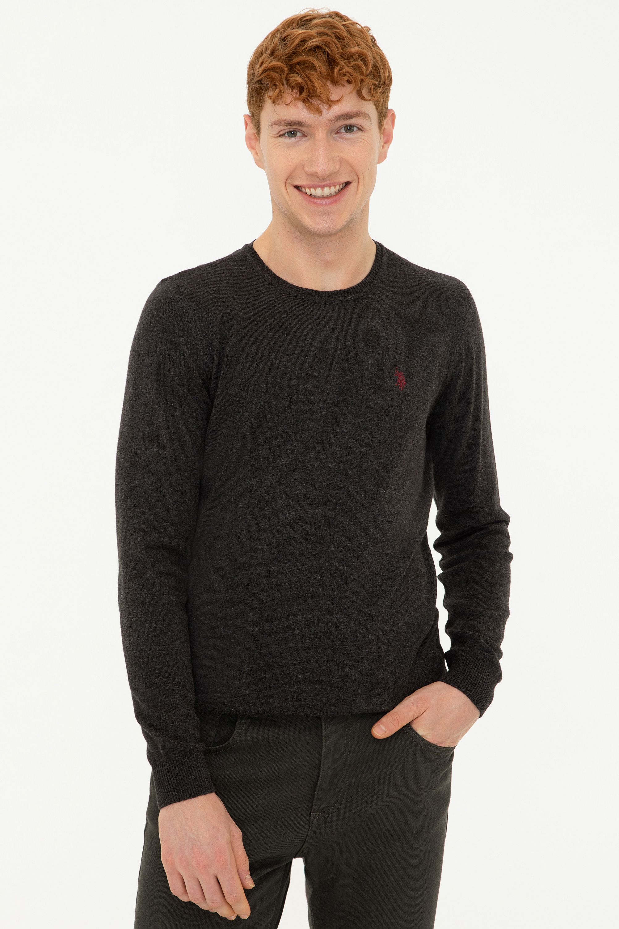Джемпер мужской U.S. POLO Assn. G081SZ0TK0ERNESTO-SK21-E серый L, G081SZ0TK0ERNESTO-SK21-E
Джемпер мужской U.S. POLO Assn. G081SZ0TK0ERNESTO-SK21-E серый L, G081SZ0TK0ERNESTO-SK21-E