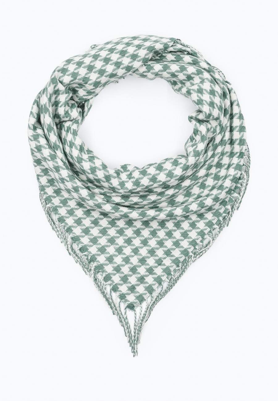 Платок женский Rosedena shawlcy2355-1 зеленый, 100x100 см, Зеленый;белый, shawlcy2355-1
Платок женский Rosedena shawlcy2355-1 зеленый, 100x100 см, Зеленый;белый, shawlcy2355-1