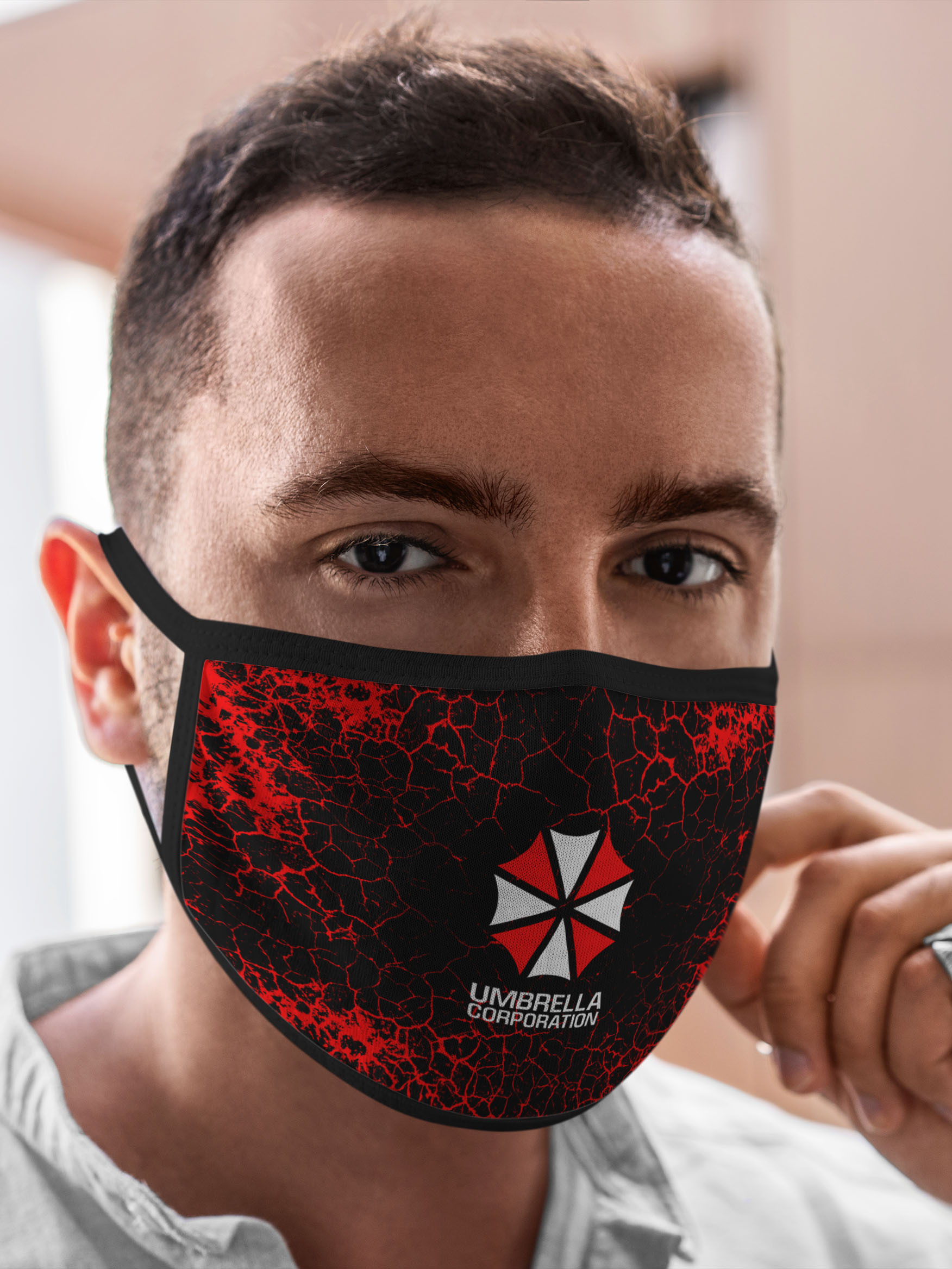 Многоразовая маска унисекс Burnettie Resident Evil Umbrella Corporation., Разноцветный, Resident Evil Umbrella Corporation.
Многоразовая маска унисекс Burnettie Resident Evil Umbrella Corporation., Разноцветный, Resident Evil Umbrella Corporation.